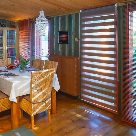 Semesterbostad Kuelalismaja Malaika *