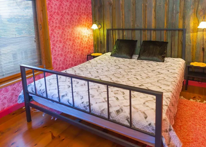 Kuelalismaja Malaika *